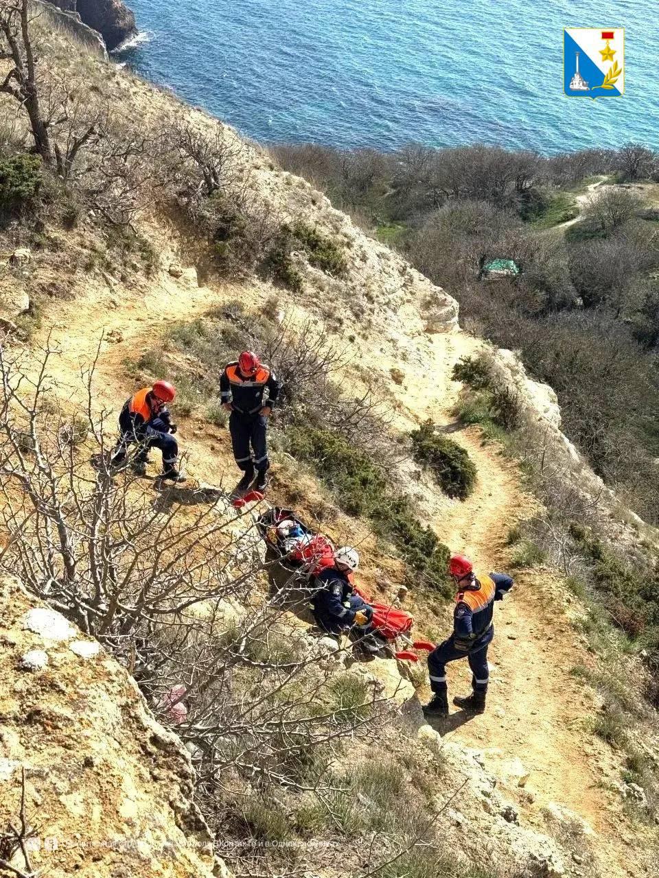 Спасатели эвакуировали пострадавшего на Фиоленте – Правительство Севастополя
