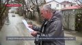 После дождя на дорогах в районе 7 км Балаклавского шоссе собираются огромные лужи