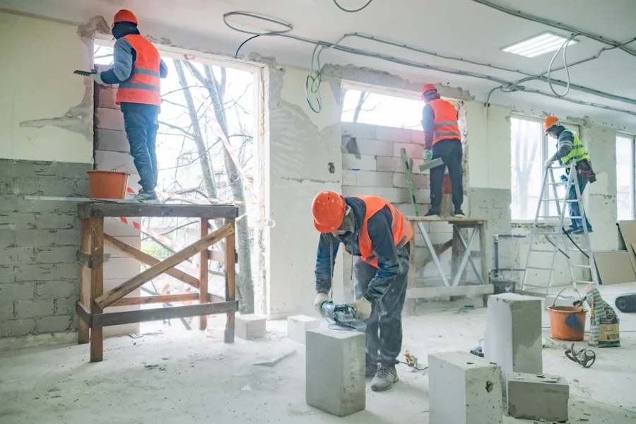 В школе № 38 приступили к прокладке инженерных сетей