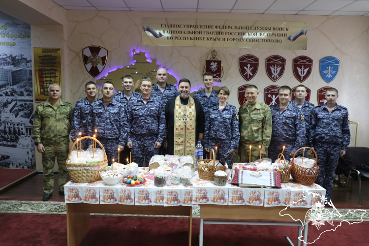 Для военнослужащих и сотрудников Главного управления проведено богослужение в преддверии Великой Пасхи