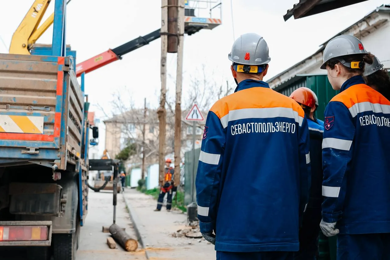 В Балаклавском и Нахимовском районах Севастополя обновят линии электропередачи
