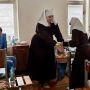 Светлый праздник в больничных палатах: подарки и поддержка раненым от духовенства