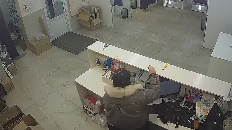 � ����������� ��������� 36-������ ��������� ������ ������ ������� �� ����� �� 300 ����� ������