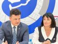 Татьяна Лобач: Вместе с благотворительным фондом «Сила энергии» и Главой Ленинского муниципального округа Алексеем Верещакой поздравили ветеранов Ленинского района с 81-й годовщиной Великой Победы