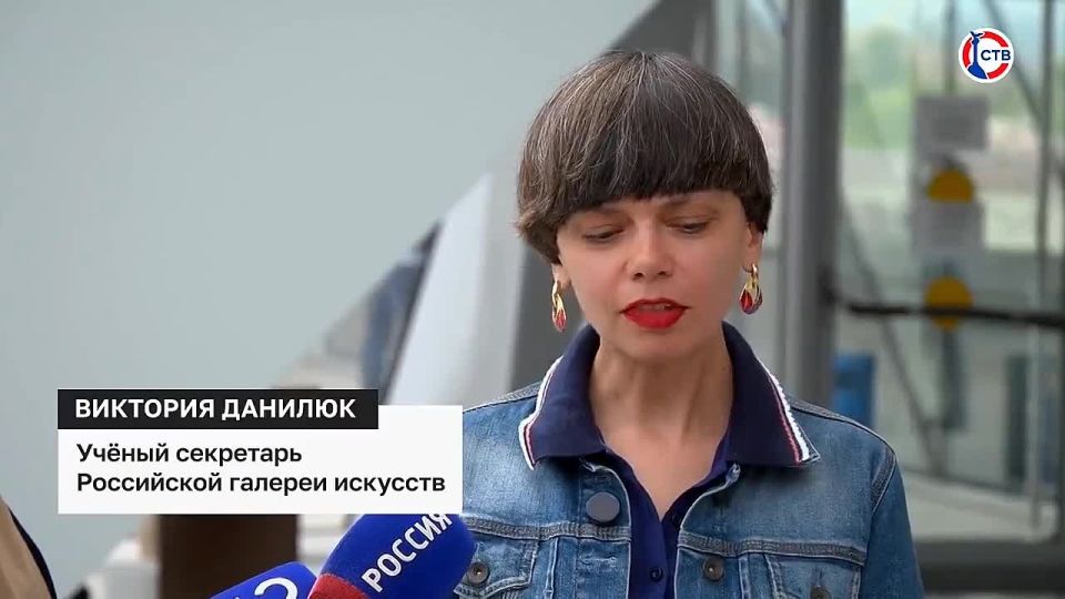 В Севастополь привезли 30-метровую картину Александра Дейнеки «На страже мира»