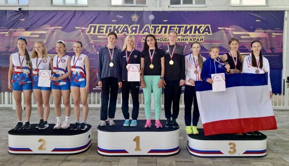 Севастопольские легкоатлеты поднялись на пьедестал первенства и чемпионата ЮФО