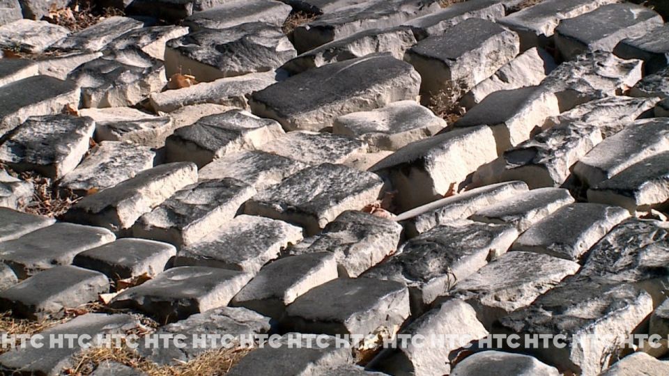 Дело по укладке брусчатки в центре Севастополя вернулось в суд