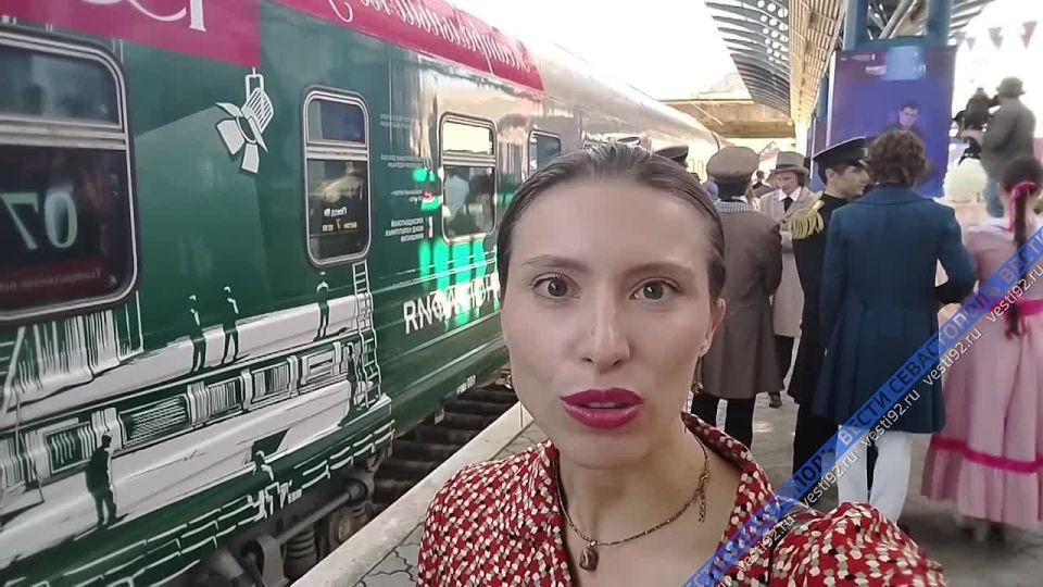 В Москву из Севастополя отправился «Театральный поезд»