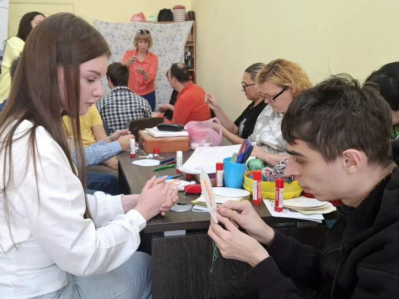 В Севастополе для молодежи с ОВЗ проводят творческие мастер-классы