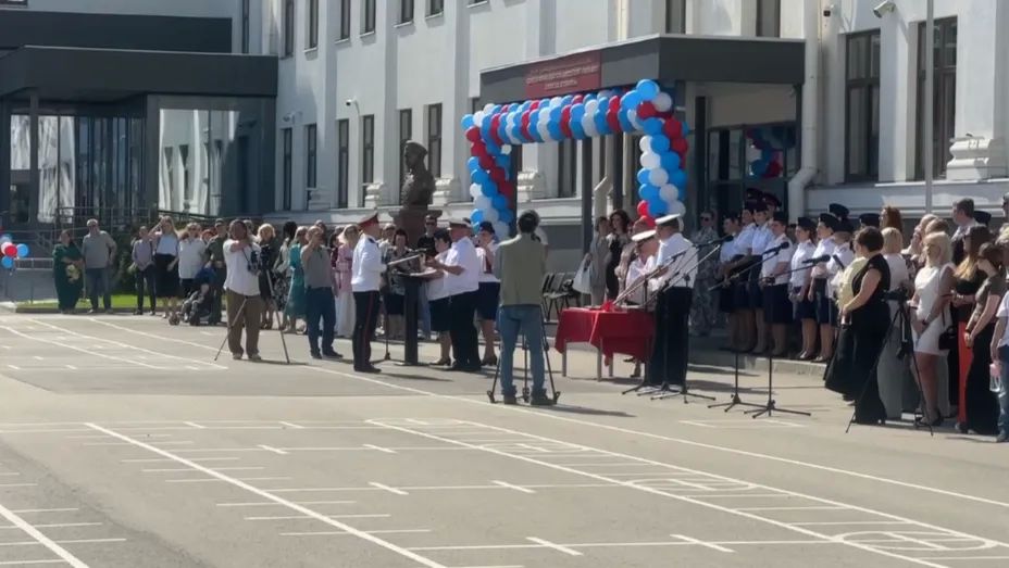Последний звонок прозвучал для кадет Следственного комитета