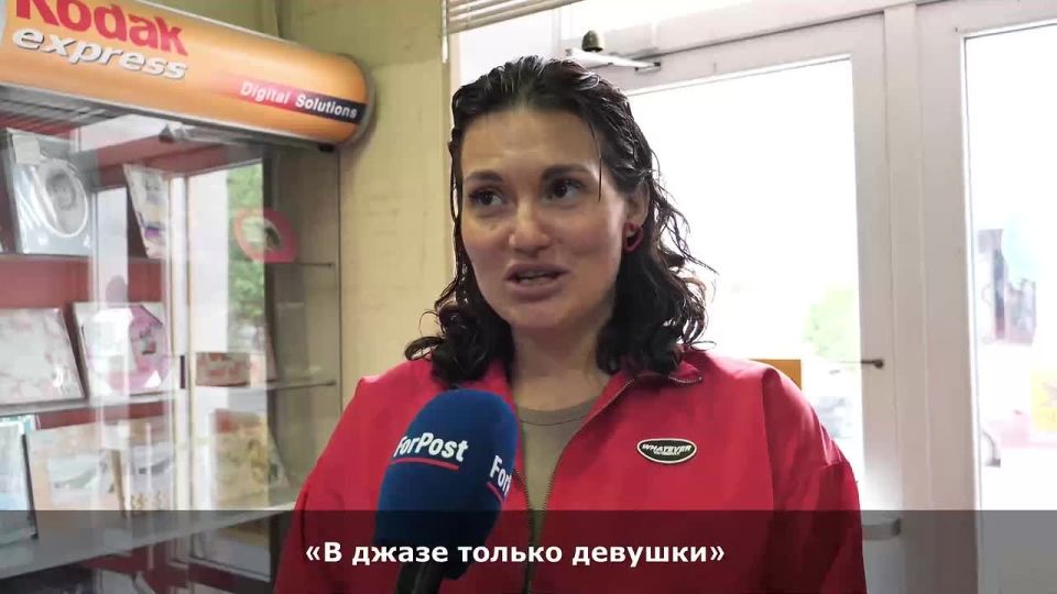 В севастопольских сердцах еще осталось место для красоты и искусства или бензиновые переживания затмевают все?