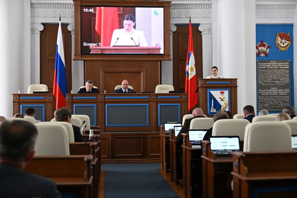 Татьяна Лобач: Приняла участие в пленарном заседании Законодательного Собрания города Севастополя, на котором было принято сразу несколько важных законов