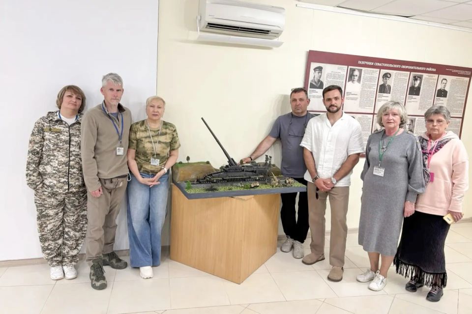 На 35-й батарее появилась одна из самых необычных моделей военной техники – копия немецкой суперпушки