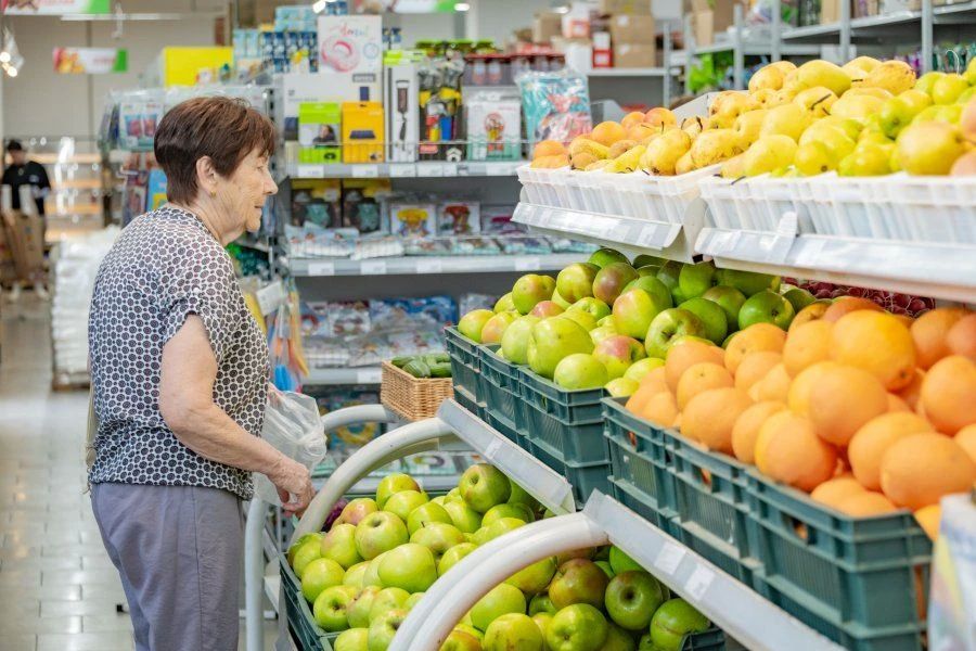 Продуктов на складах достаточно, их хватит до полутора месяцев