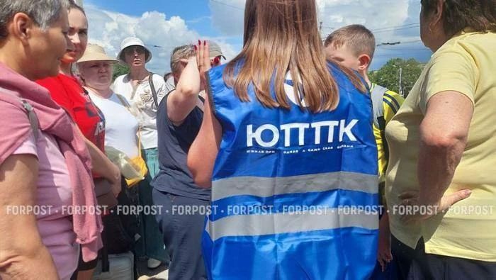 В ручном режиме: как вокзал Симферополя переживает остановку поездов по Крыму
