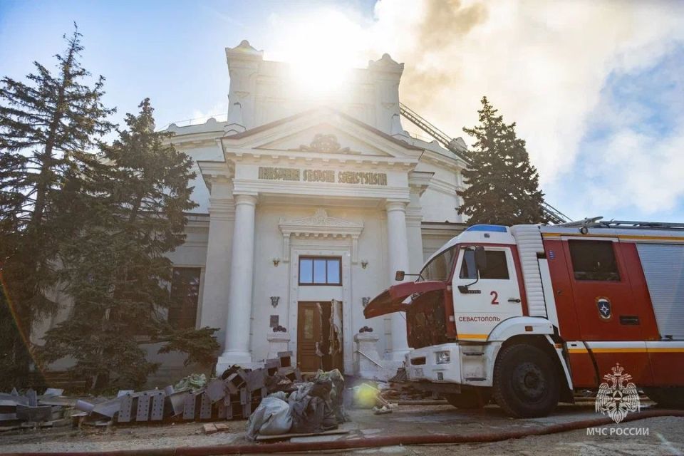 Пожар в здании Панорамы полностью ликвидирован