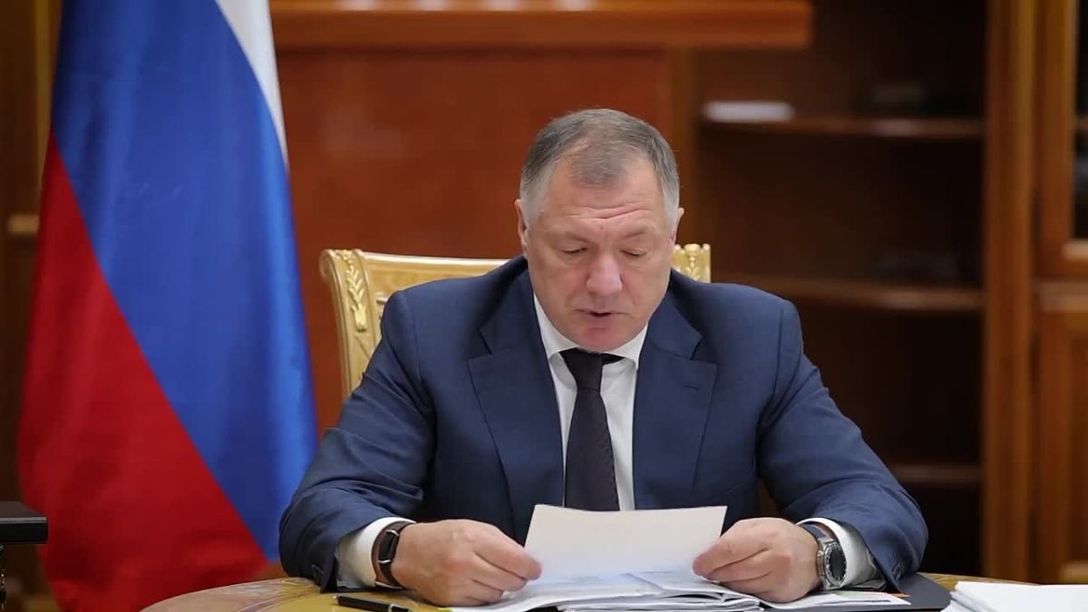 Заместитель Председателя Правительства РФ Марат Хуснуллин доложил Президенту о текущей ситуации на Крымском полуострове