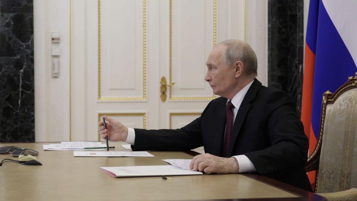 Путин: Россия готова к переговорам на базе Стамбула