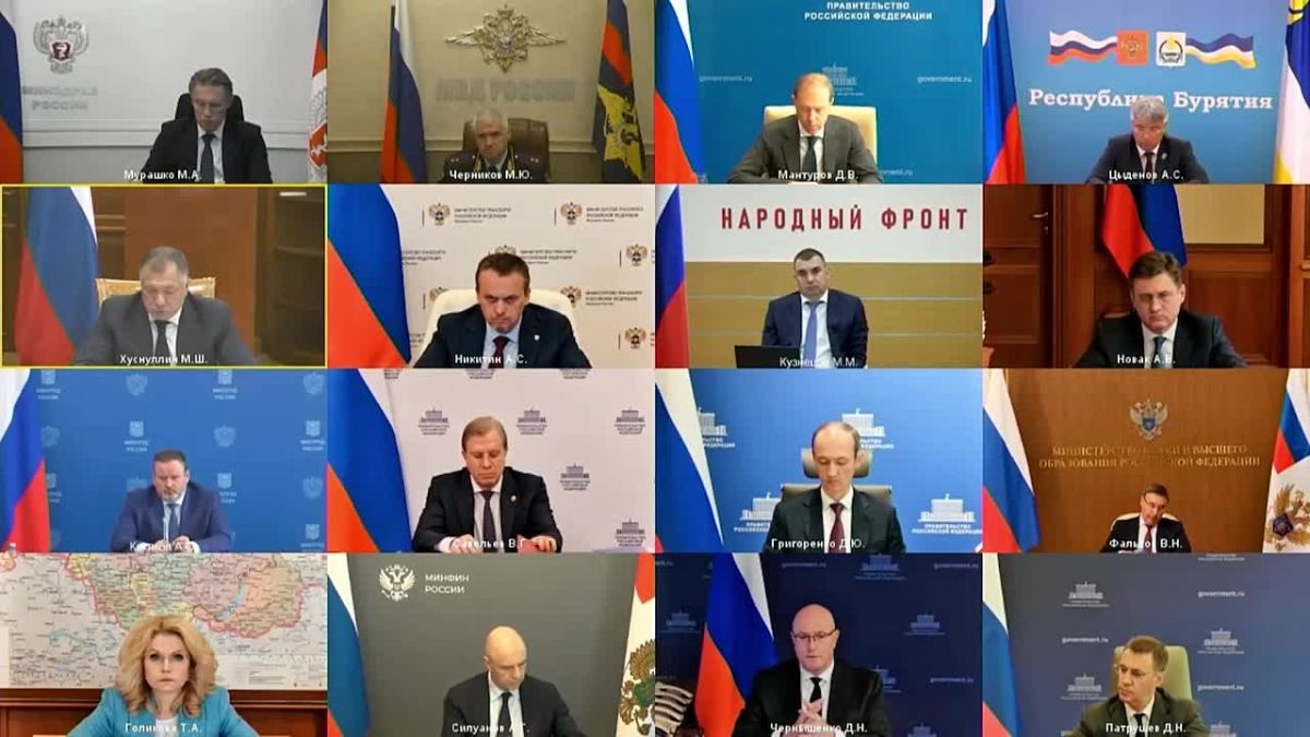 Правительство разрабатывает меры поддержки туристической отрасли Крыма и Севастополя