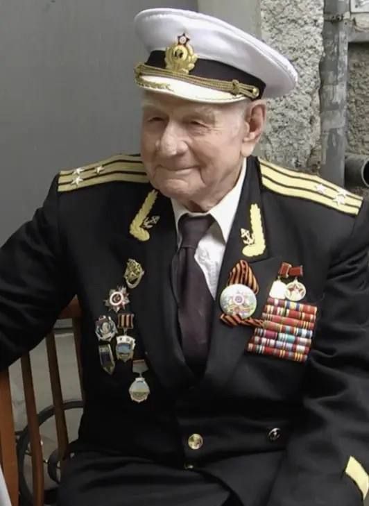 Михаил Развожаев: Сегодня 100 лет участнику Великой Отечественной войны, капитану 1-го ранга в отставке Николаю Емельяновичу Голубцову