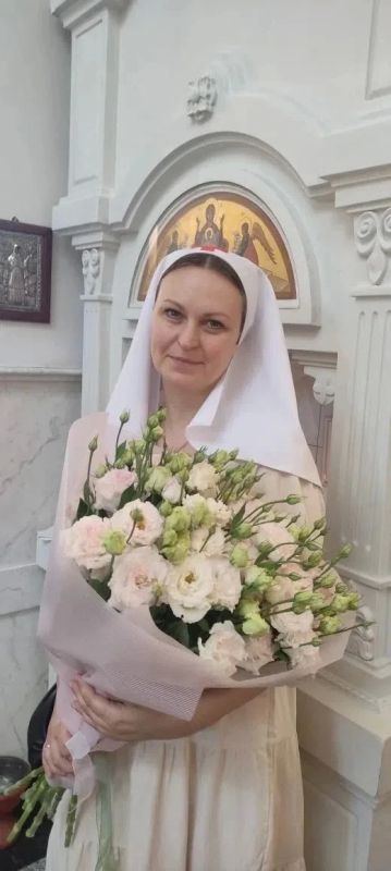 Сердечно поздравляю главную сестру милосердия Крыма и Севастополя Анастасию Бизякину с Днем Рождения!