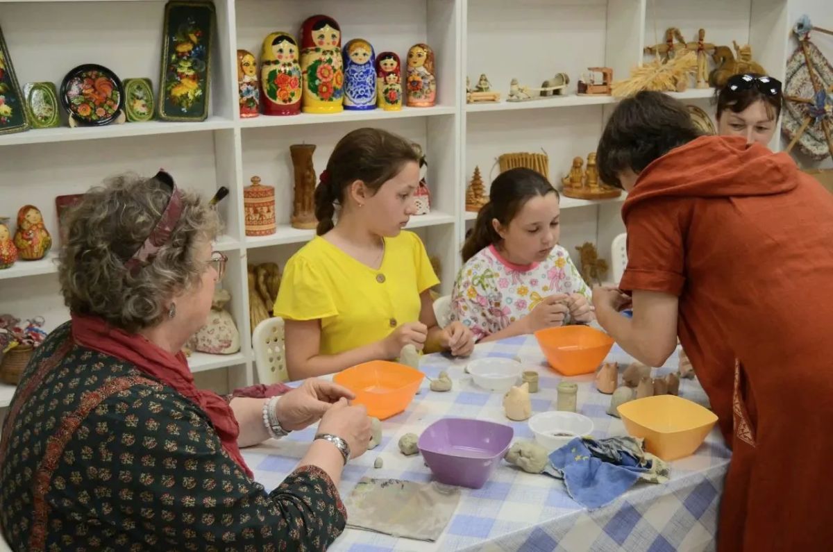 «В одном строю» — ремесла, поддержка и творчество для семей участников СВО