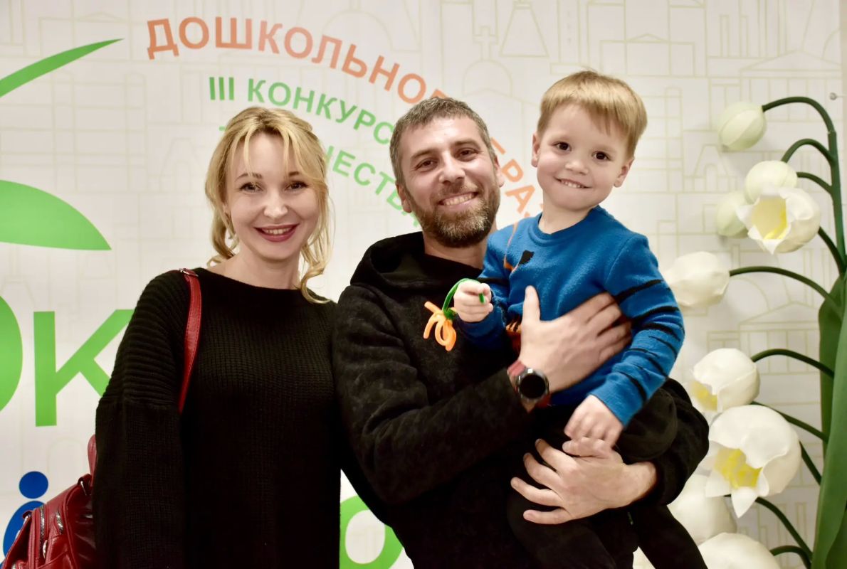 Дорогие друзья! Сегодня, в День семьи, любви и верности, мы обращаемся к истокам — к тому главному, что объединяет нас всех