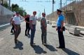 Прокуратура Ленинского района контролирует ход работ по реконструкции двух социально важных объектов дорожной инфраструктуры _