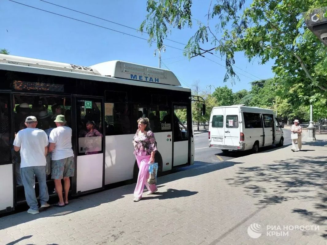 В выходные в Севастополе организуют работу смежных межрегиональных маршрутов