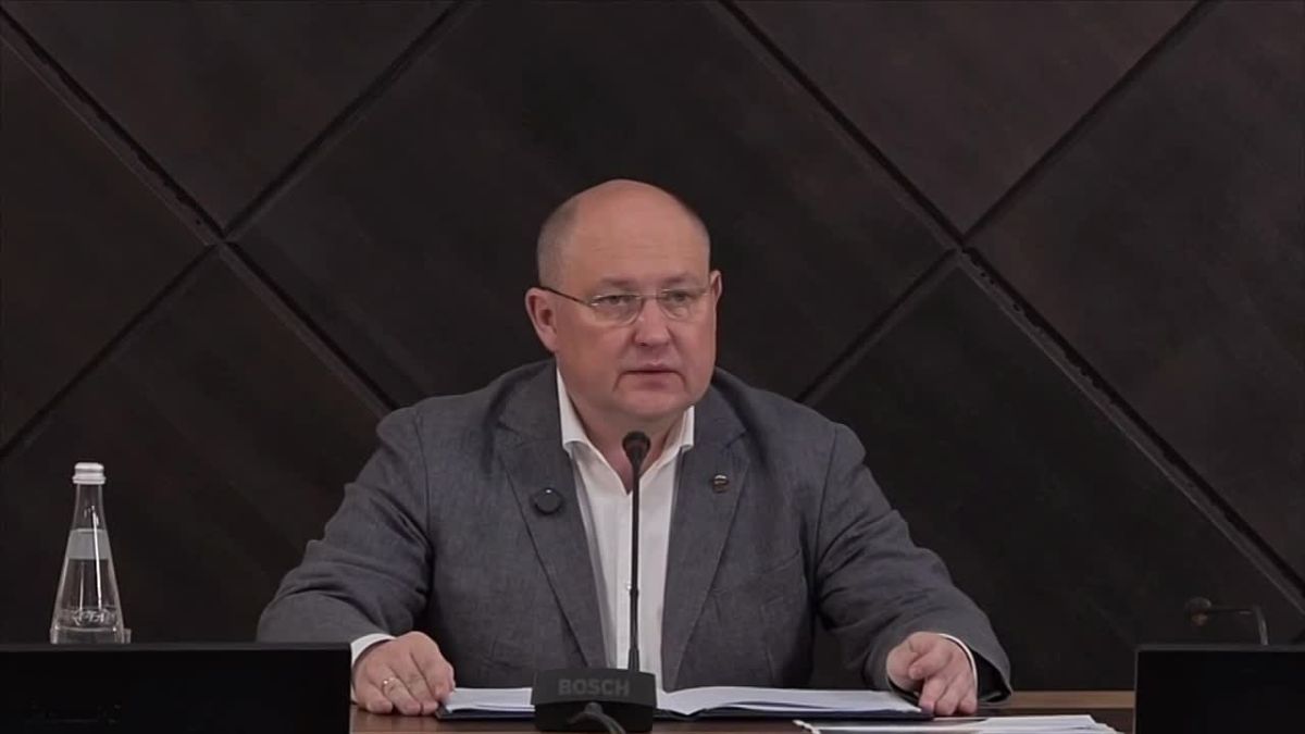 В Севастополе работают над снижением цены на топливо