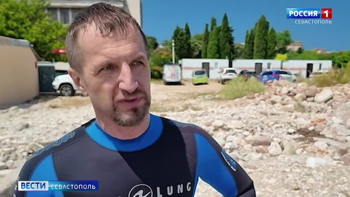 В бухте «Омега» накануне работали водолазы