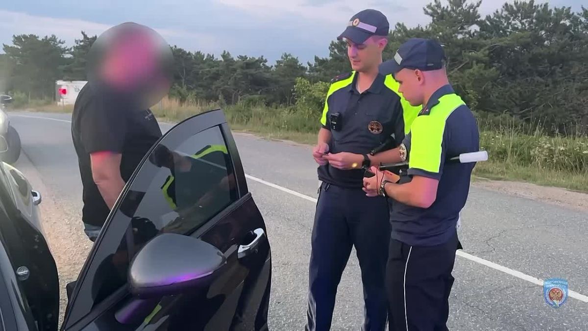 В Севастополе в ходе рейда «Мото» автоинспекторы привлекли к административной ответственности 22 нарушителя ПДД