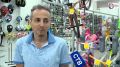 Севастопольцы всё чаще пересаживаются на велосипеды и самокаты Велосипеды и средства индивидуальной мобильности становятся всё популярнее у севастопольцев. В веломагазинах отмечают высокий спрос: самые востребованные модели...