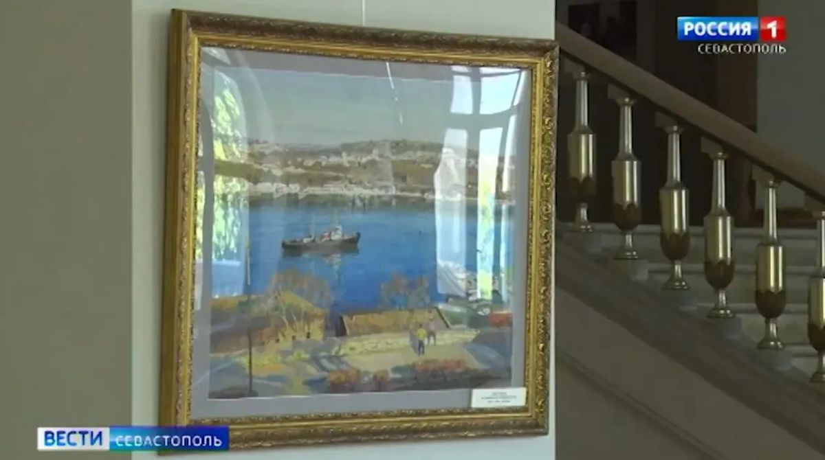 Севастопольский театр Луначарского открыл 116-й сезон выставкой о городе