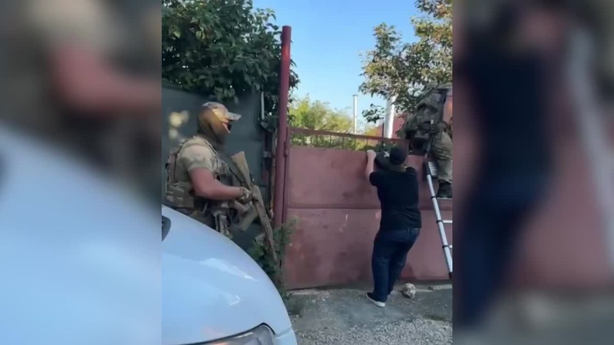 В Крыму задержан мужчина за оправдание теракта в «Крокус Сити Холле» — ему грозит до 7 лет
