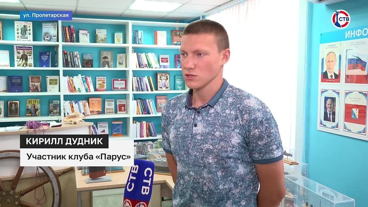 В библиотеке-филиале №6 открылась выставка моделей судов юных корабелов
