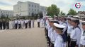 В Севастополе открыли стелу «Во славу Российского флота служим России с детства» Центральной фигурой композиции на территории филиала Нахимовского военно-морского училища стал Адмирал Флота Советского Союза, Герой Советского...