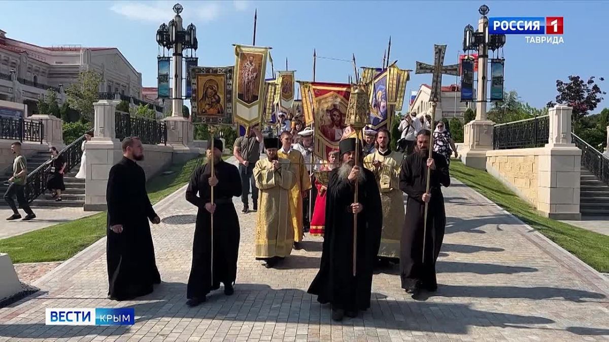 Сегодня православные отмечают День крещения Руси