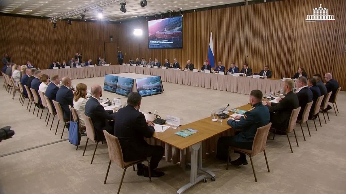 Правительство продолжит поддерживать туристическую отрасль на Крымском полуострове