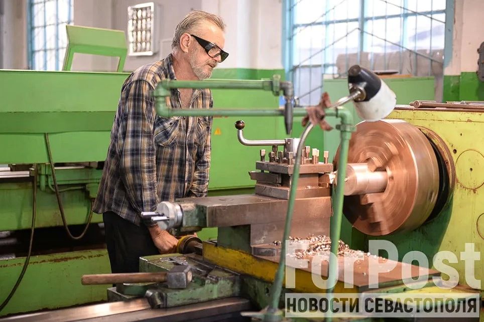 В Севастополе острая нехватка рабочих рук