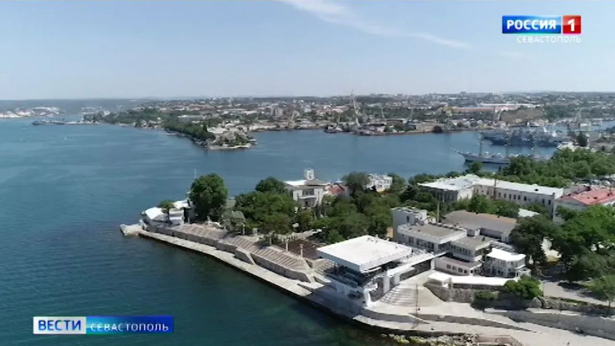 В Севастополе уничтожили вторую волну БПЛА за утро