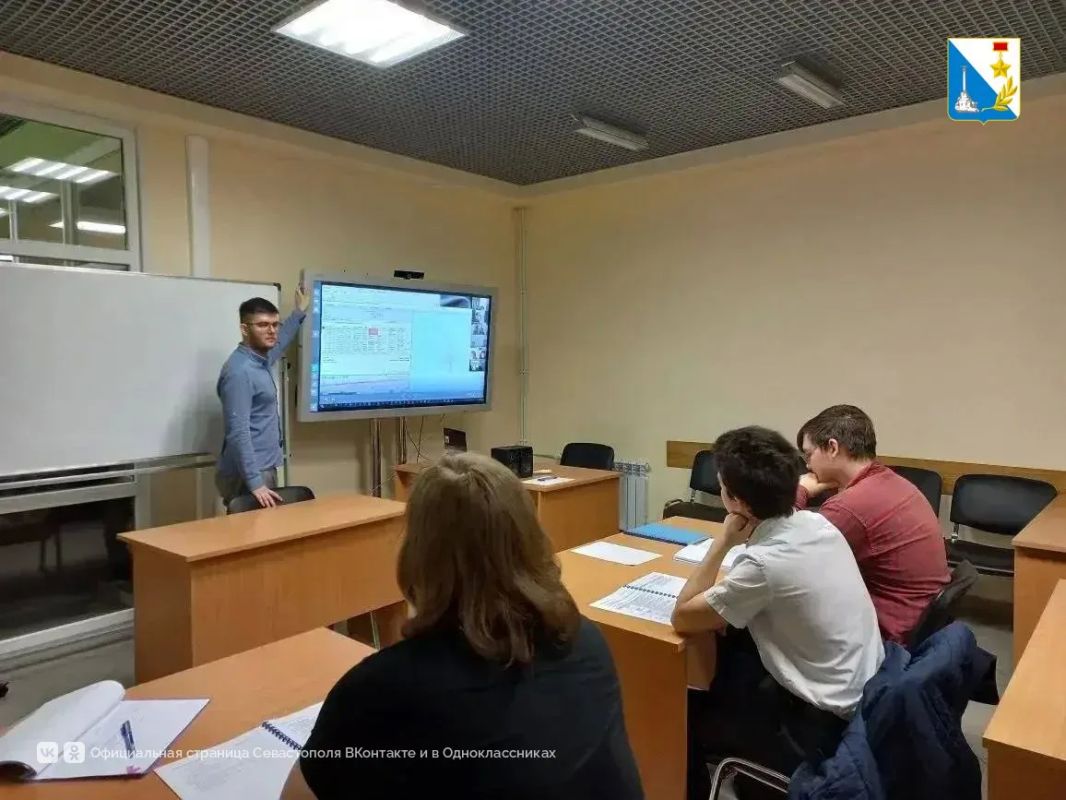 Студенты СевГУ прошли практику в ЕДДС Севастополя