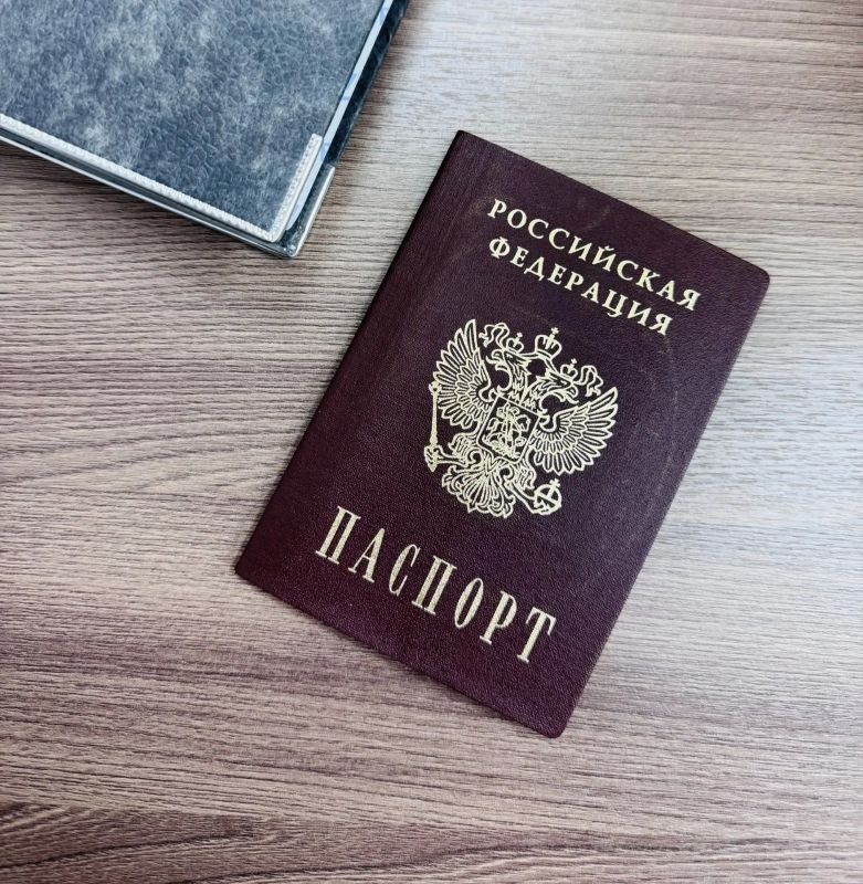 Участник специальной военной операции гражданин П., проходящий лечение в госпитале после ранения, столкнулся с непростой ситуацией — при выполнении боевой задачи он утратил паспорт