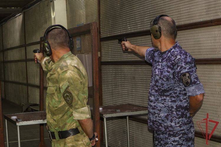 Росгвардейцы из Крыма заняли первые места в чемпионате по военно-спортивному многоборью