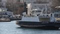 Шторм остановил работу парома в Севастополе