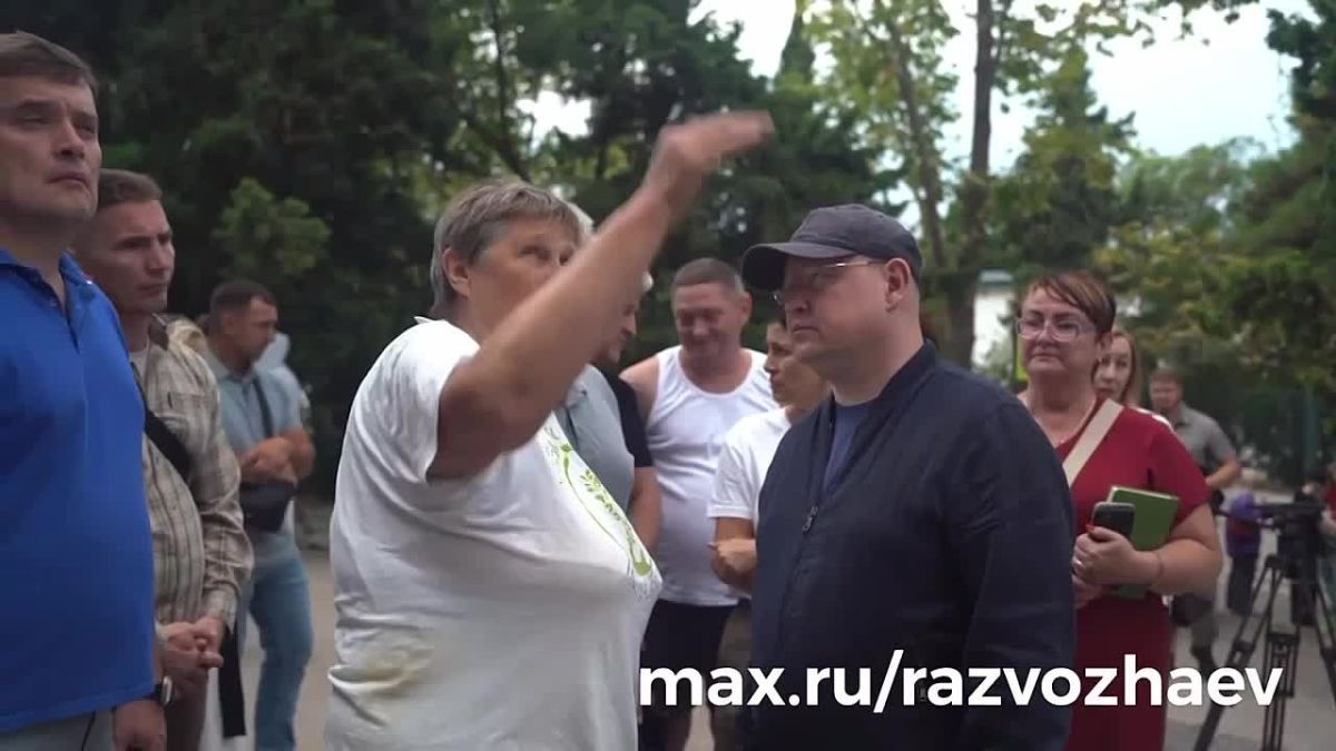 "Разрушения значительные": губернатор Севастополя о поврежденной в результате удара ВСУ пятиэтажке