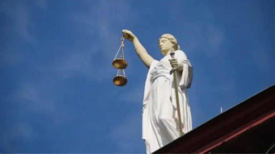В Севастополе задержан мужчина за преступление против двух девочек