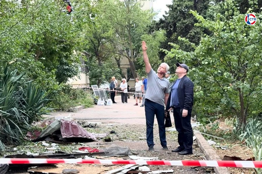 В Севастополе устраняют последствия атаки БПЛА на улице Героев Подводников