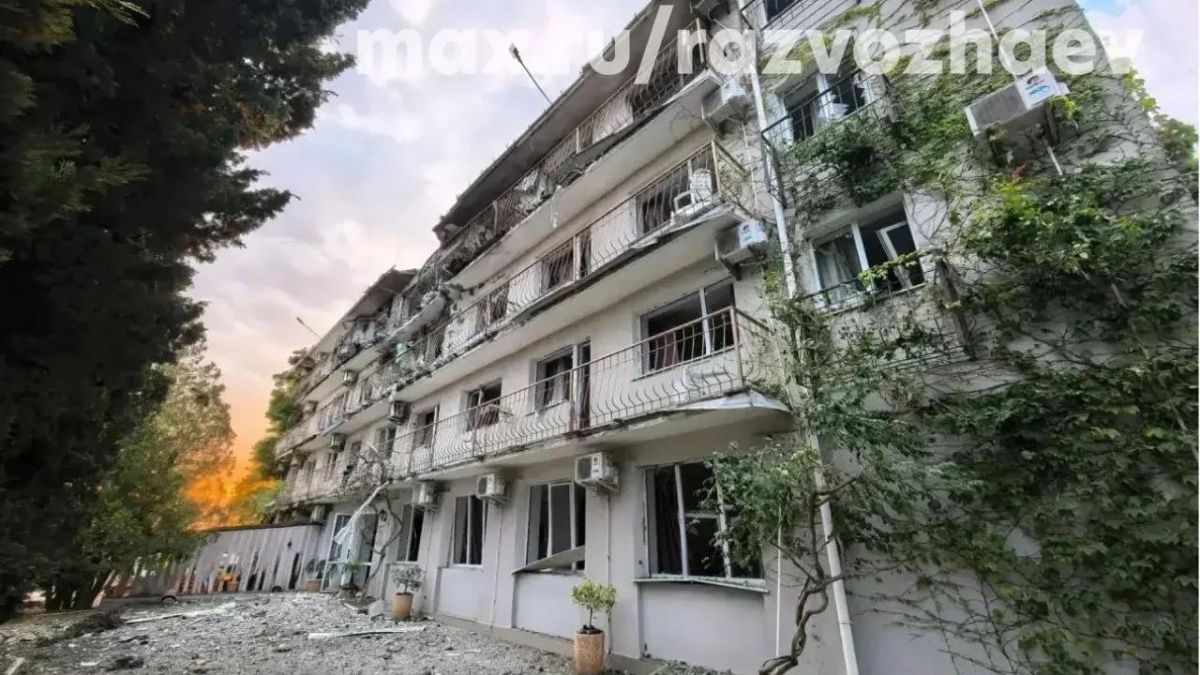 Четыре человека пострадали при ночной атаке БПЛА на Севастополь
