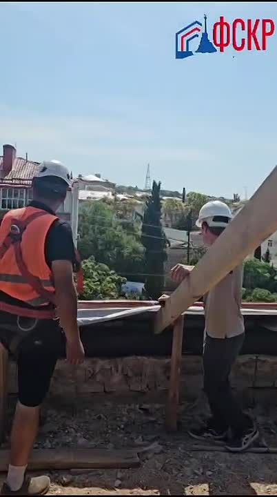 сентября. Друзья, все уже перевернули календарь? Наш инженер перевернул и поехал показывать вам еще один капитальный ремонт крыши